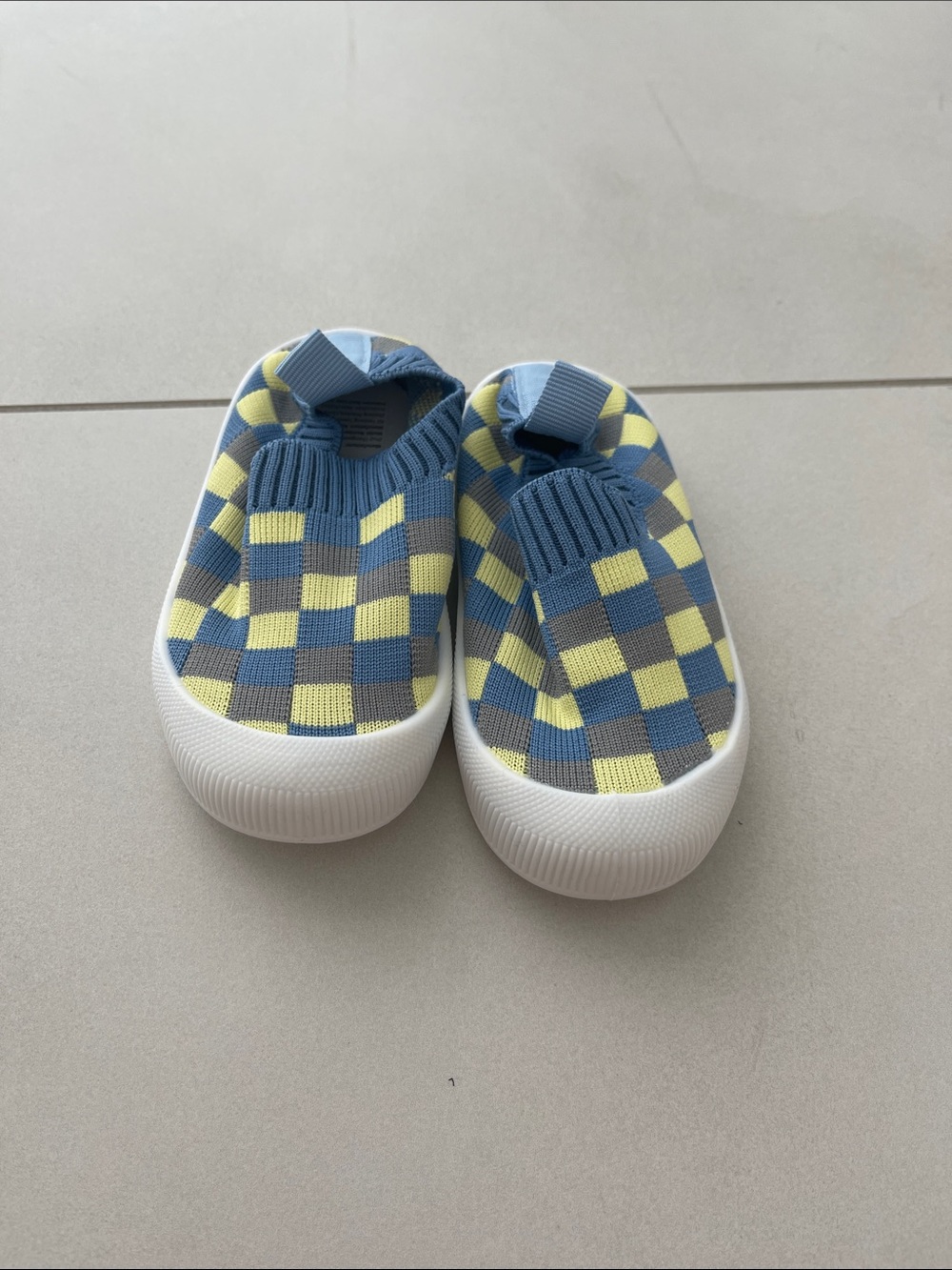 Amazon Kids Checker Knit Slip-On Water Shoes - Blue/Yellow/Gray
